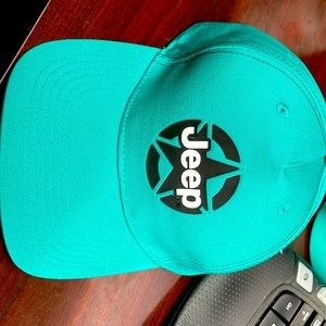 Turquoise “trail rated”  jeep hat!